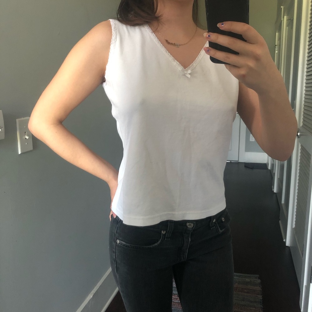 Basic Tank Top - Picture 7 of 10